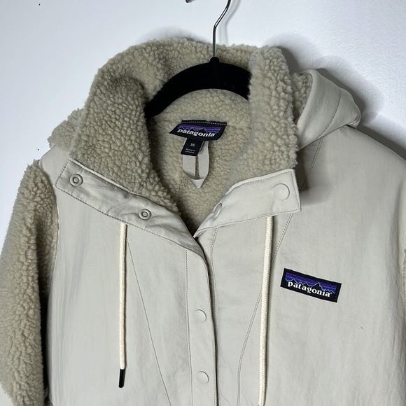 Patagonia XSmall Shelled Retro-X Fleece Pullover Sherpa Pelican Tan - Picture 2 of 8